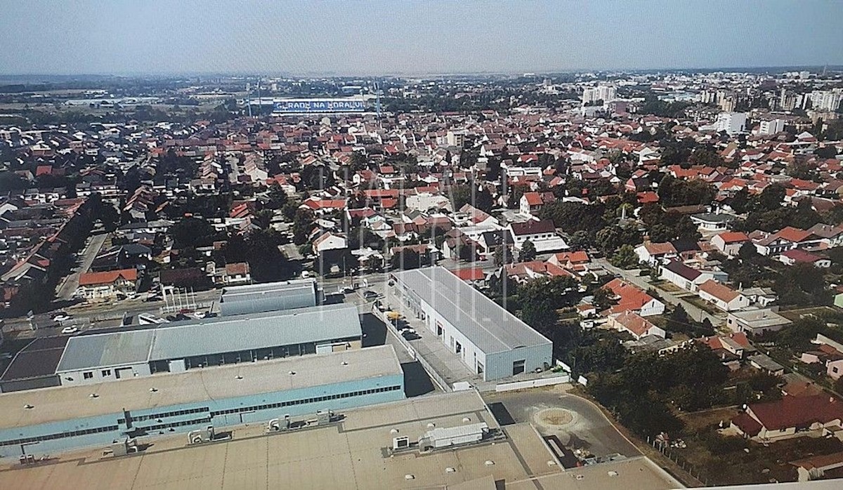 Commerciale Da affittare - OSJEČKO-BARANJSKA  OSIJEK 