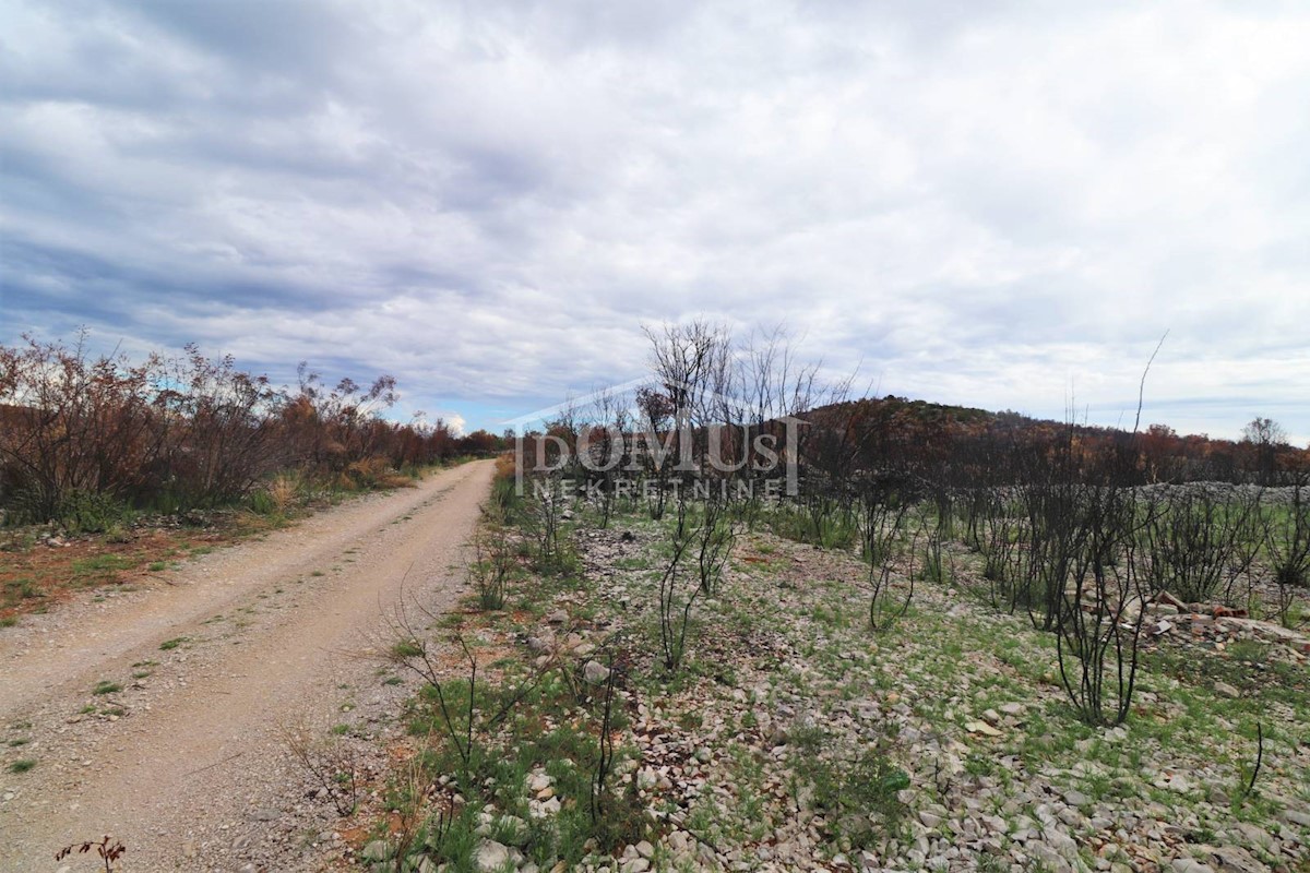 Zemljište Na prodaju - ŠIBENSKO-KNINSKA  VODICE 