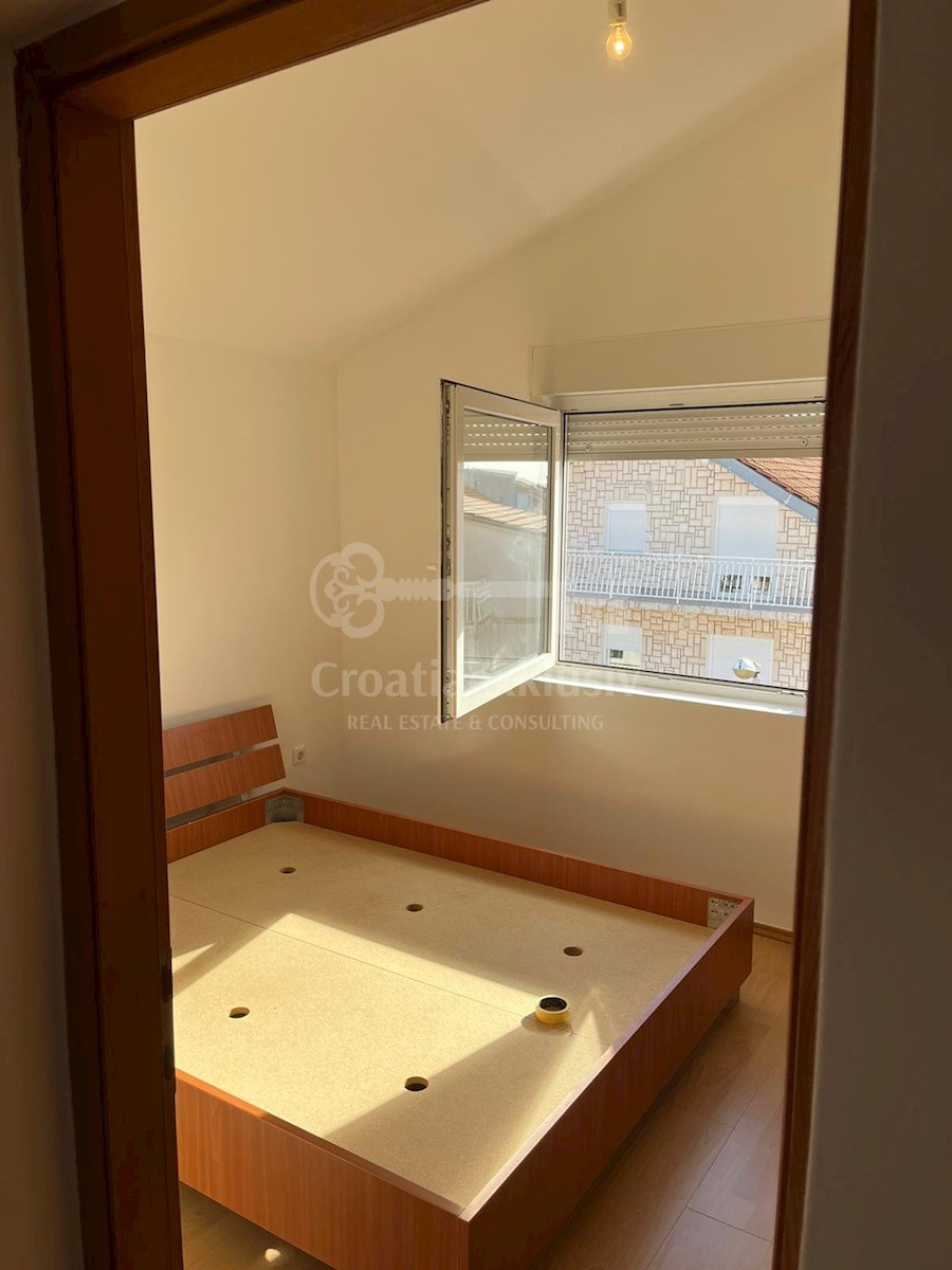 Flat For sale - ŠIBENSKO-KNINSKA  VODICE 