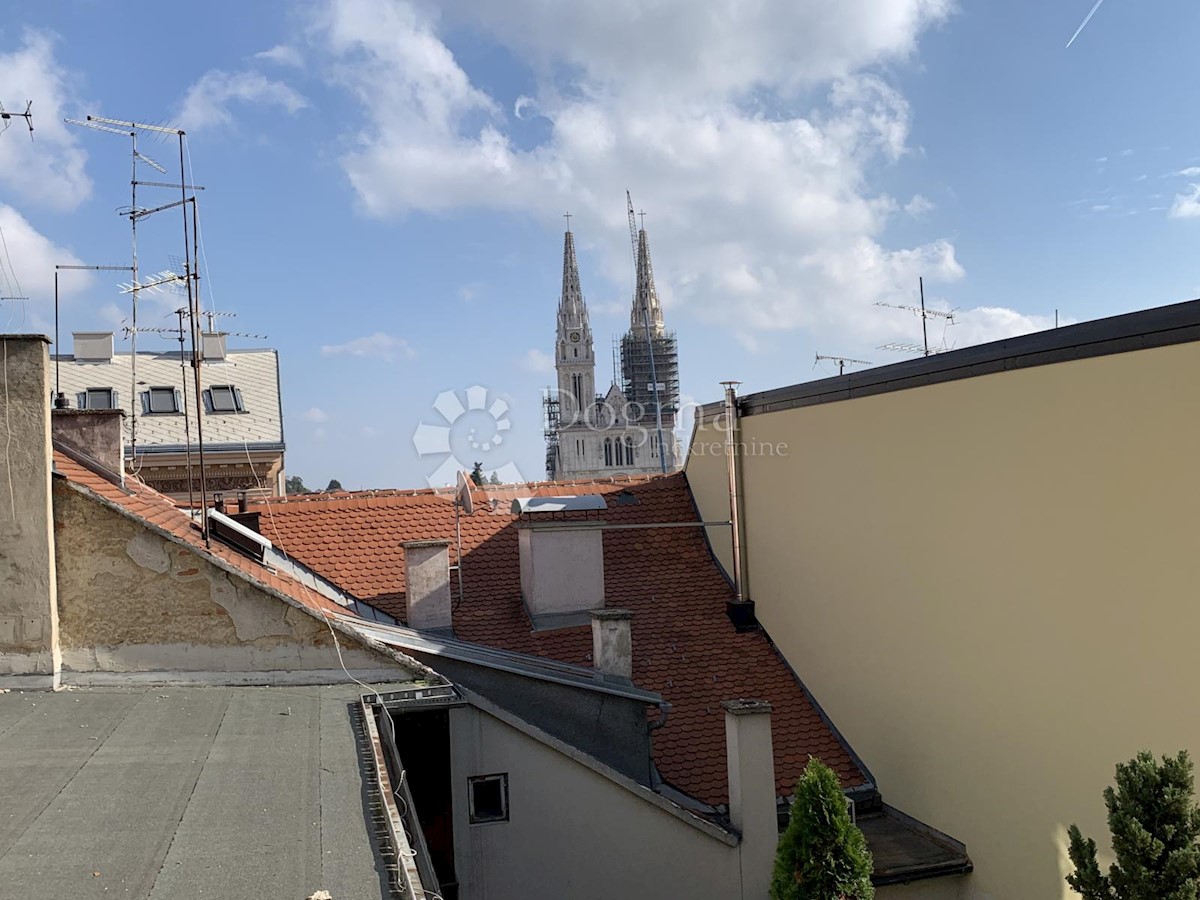 Kuća Na prodaju - GRAD ZAGREB  ZAGREB 