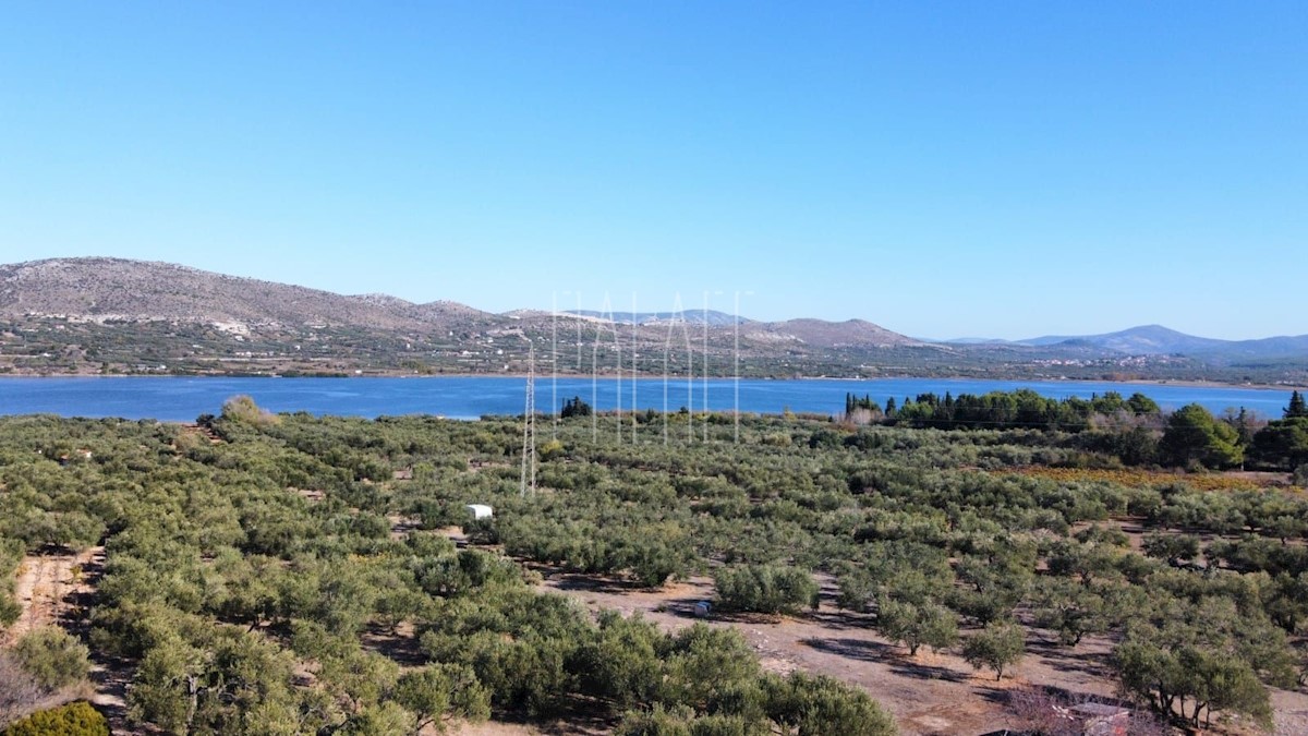 Zemljište Na prodaju - ŠIBENSKO-KNINSKA  ŠIBENIK 