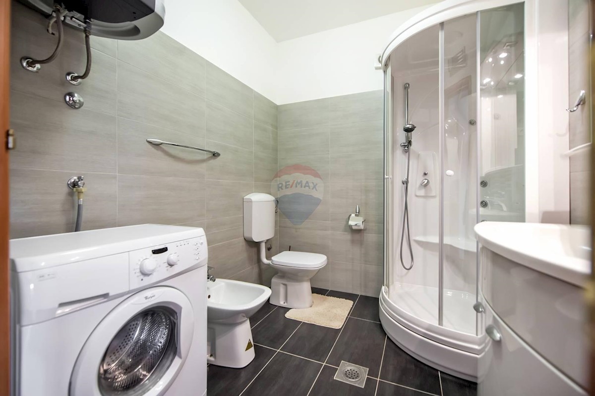 Apartment Zu verkaufen - ISTARSKA  ROVINJ 
