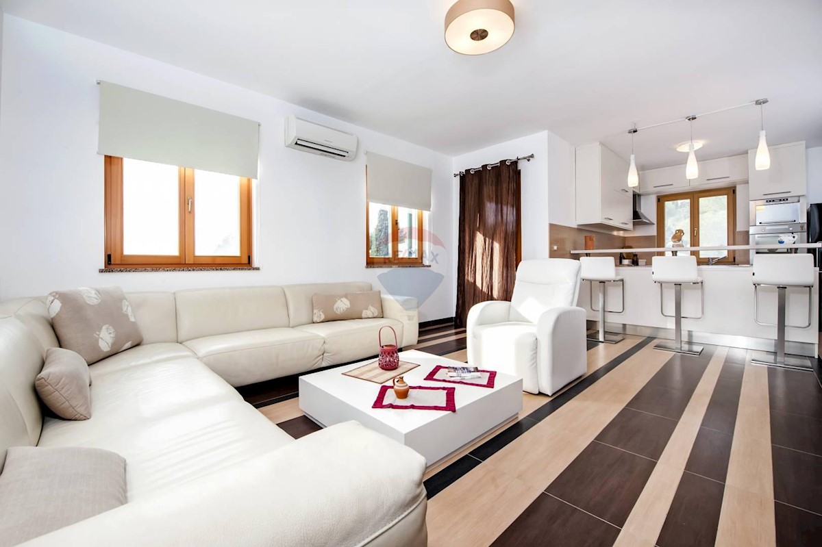 Apartment Zu verkaufen - Istarska Rovinj - foto 2/14