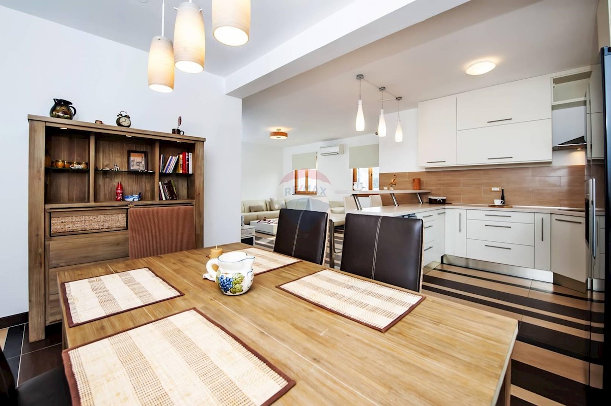 Apartment Zu verkaufen - Istarska Rovinj - foto 5/14