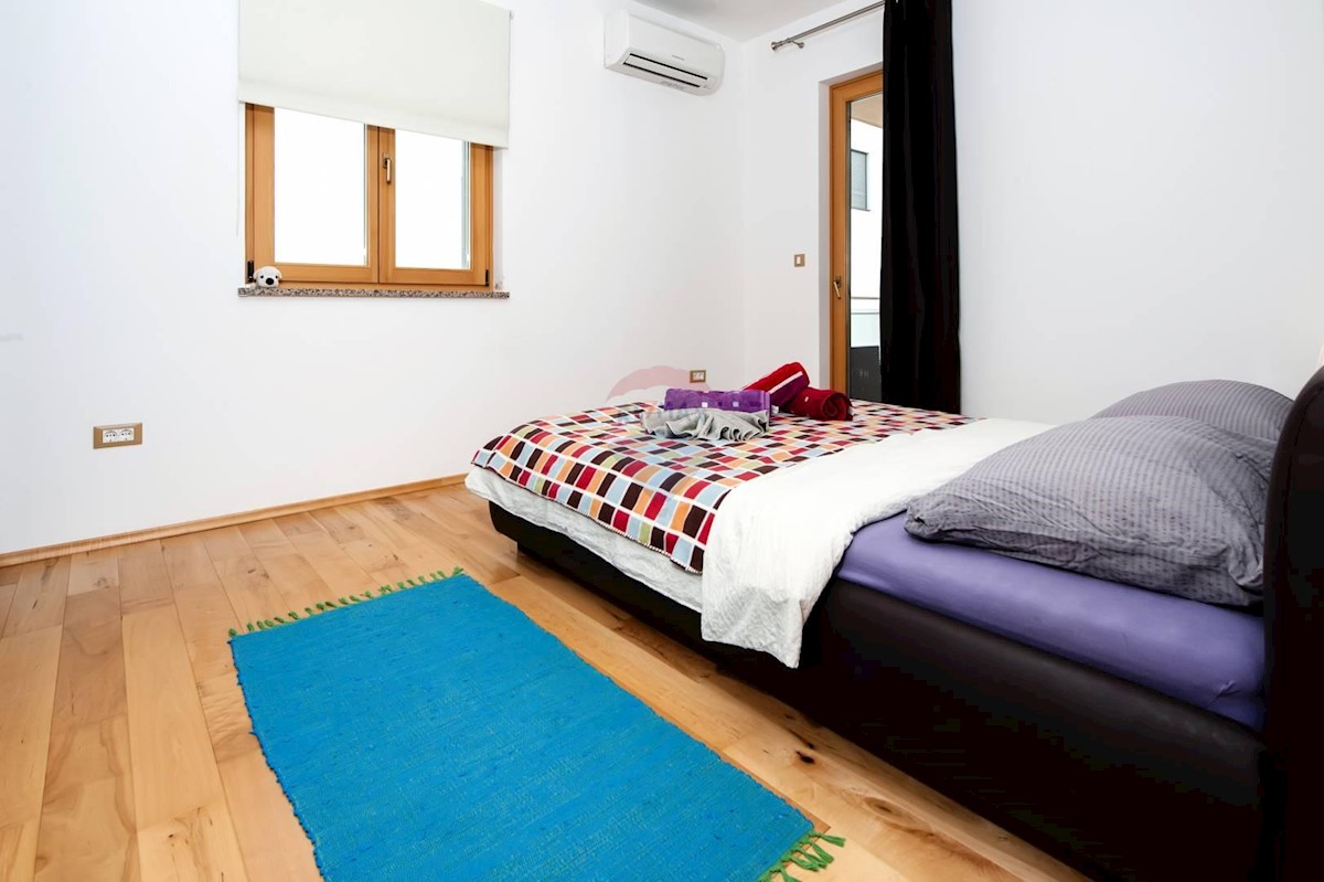 Apartment Zu verkaufen - ISTARSKA  ROVINJ 