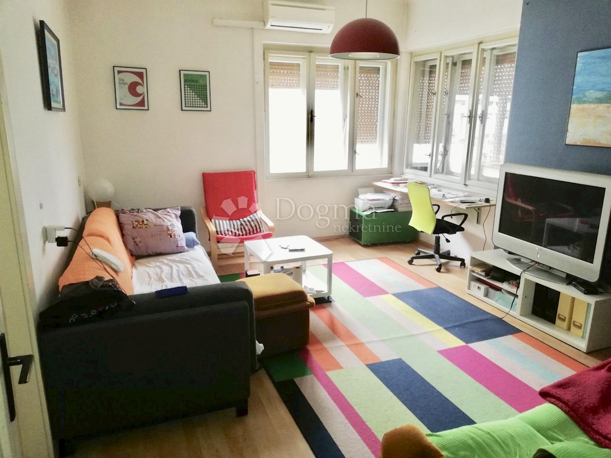 Apartment Zu verkaufen - GRAD ZAGREB  ZAGREB 