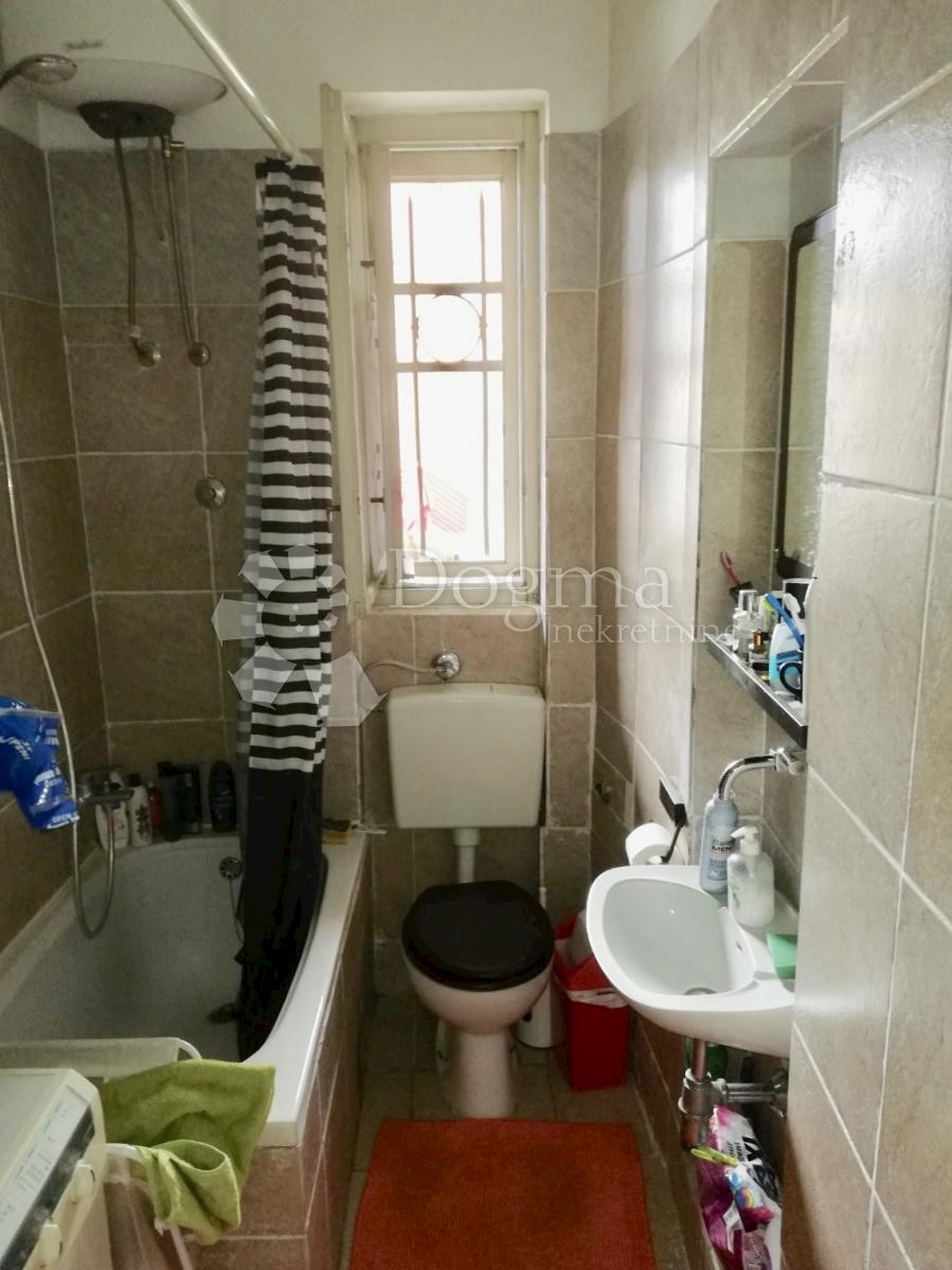 Apartment Zu verkaufen - GRAD ZAGREB  ZAGREB 