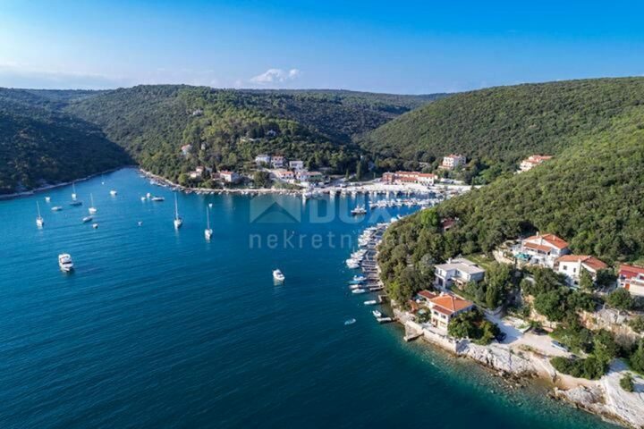Land for sale 721 m² – Krnica