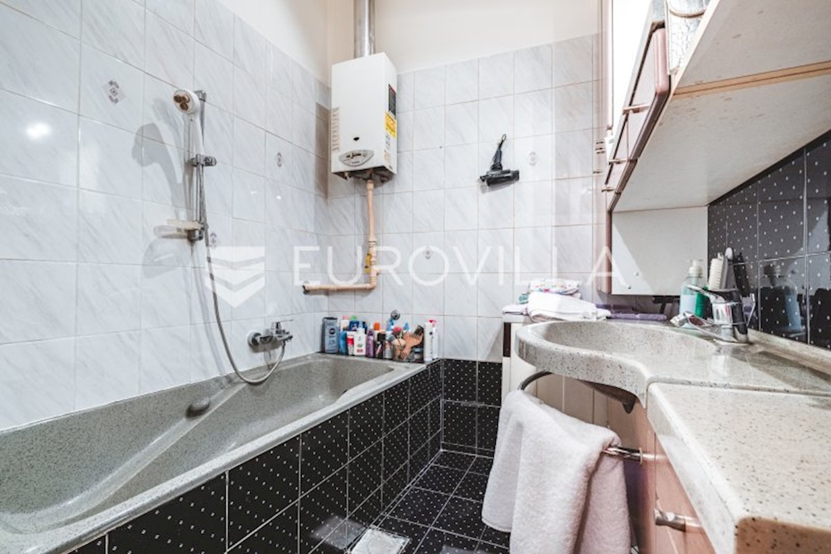 Appartement À vendre - ZAGREBAČKA  SVETA NEDELJA 