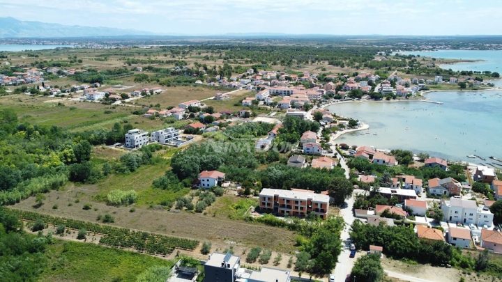 Terrain à vendre 803 m² – Privlaka