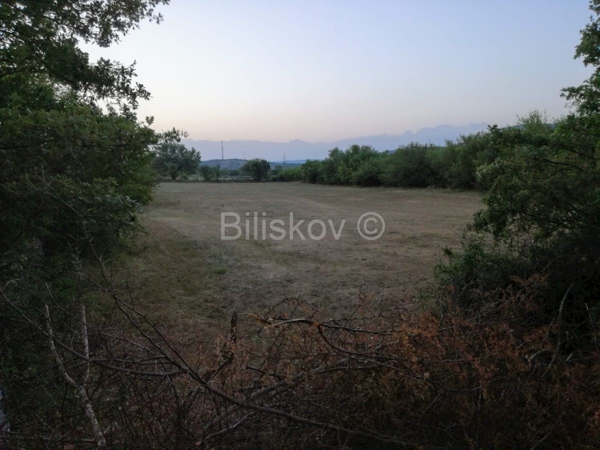 Terreno In vendita - SPLITSKO-DALMATINSKA  LEĆEVICA 