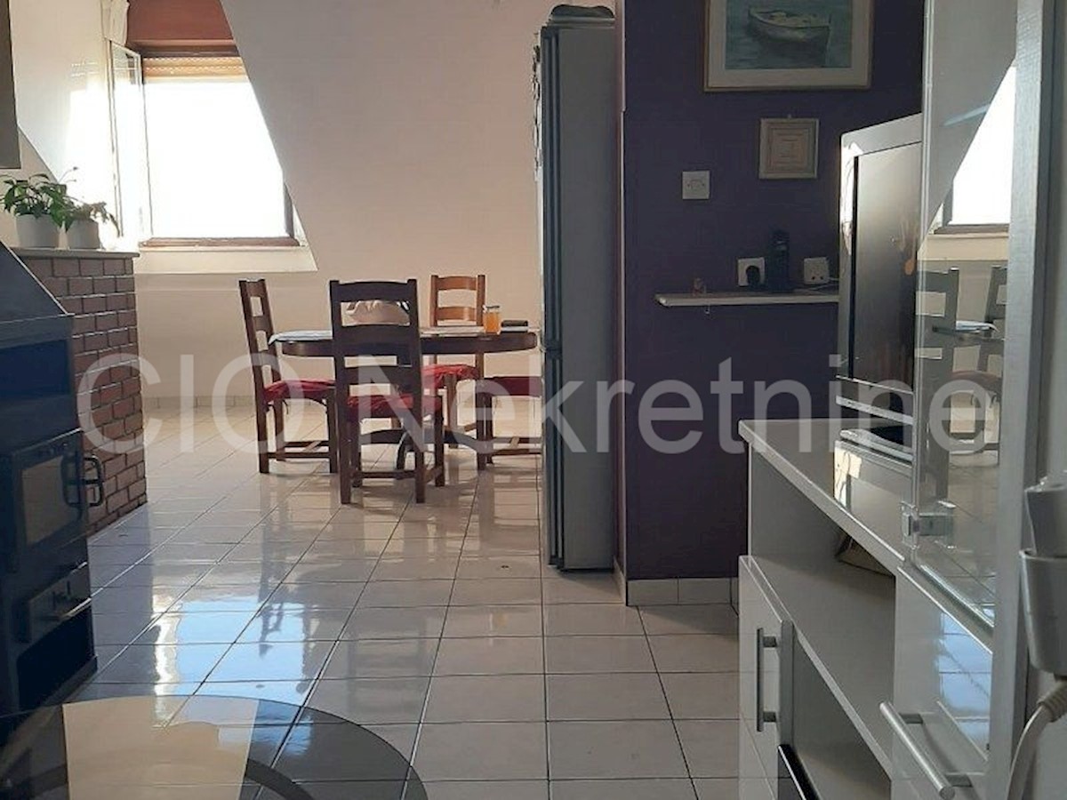 Apartment Zu verkaufen - SPLITSKO-DALMATINSKA  SPLIT 