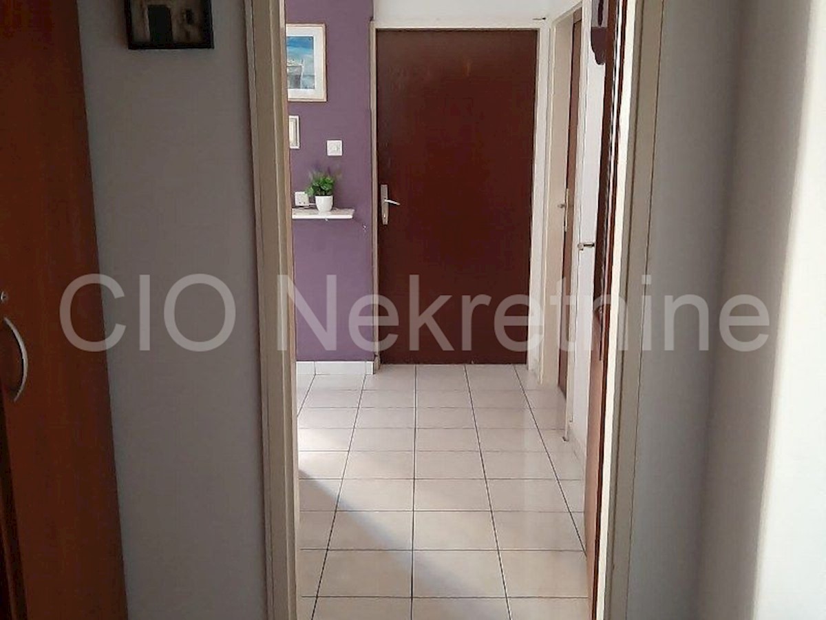 Apartmán Na predaj - SPLITSKO-DALMATINSKA  SPLIT 