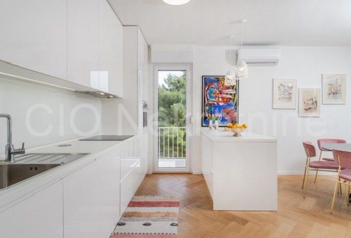 Appartement À louer - Splitsko-dalmatinska Split - foto 5/17