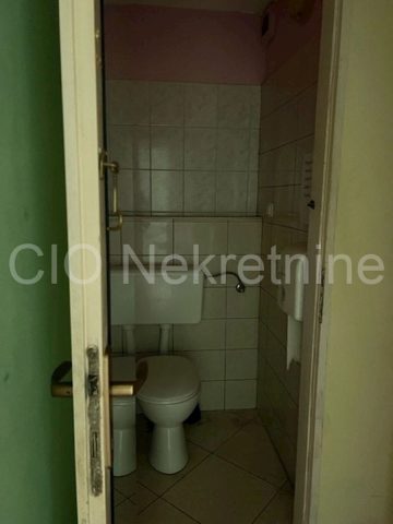 Lokal użytkowy Do wynajęcia - Splitsko-dalmatinska Split - foto 2/12