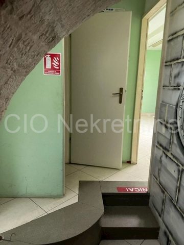 Lokal użytkowy Do wynajęcia - Splitsko-dalmatinska Split - foto 4/12