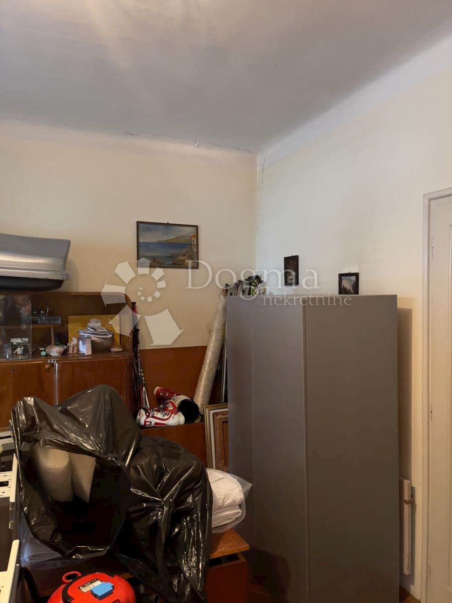 Kuća Na prodaju - GRAD ZAGREB  ZAGREB 