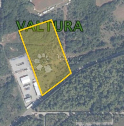 Zemljište na prodaju 23250 m² – Valtura