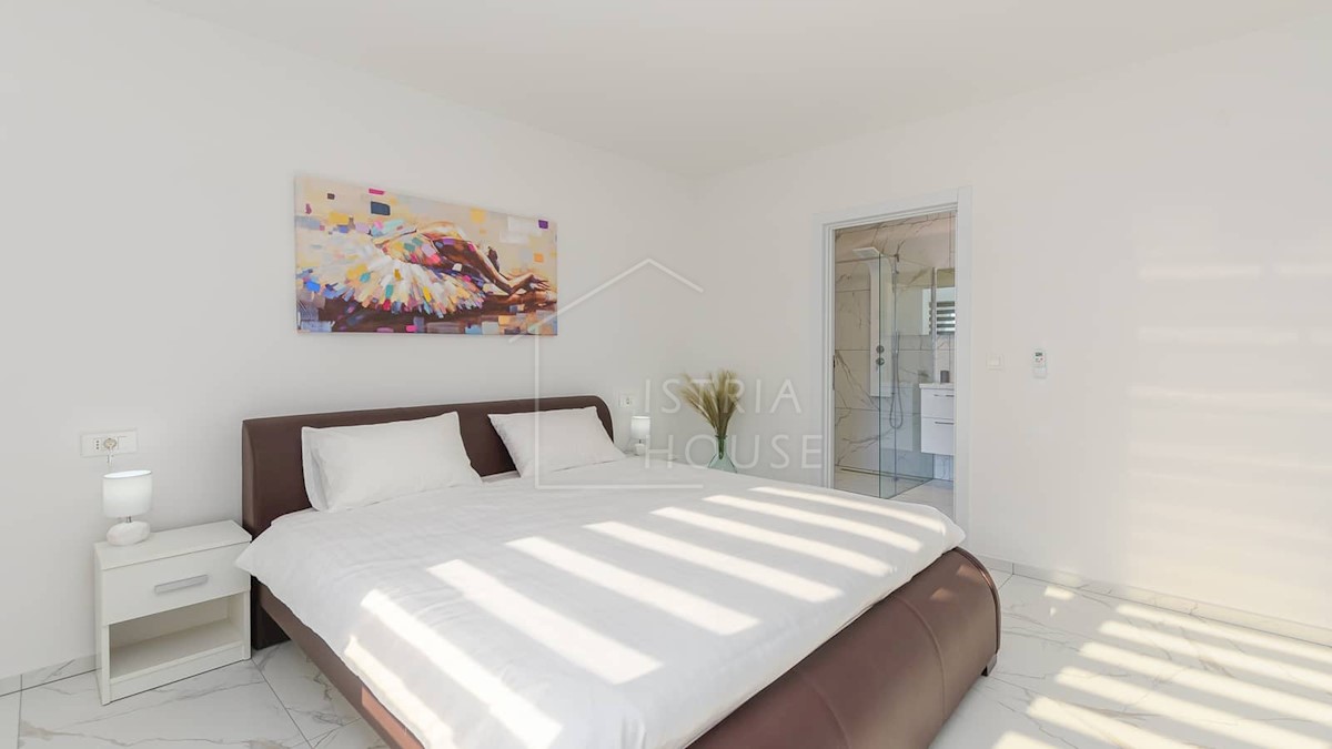 Haus Zu verkaufen - ISTARSKA  SVETVINČENAT 