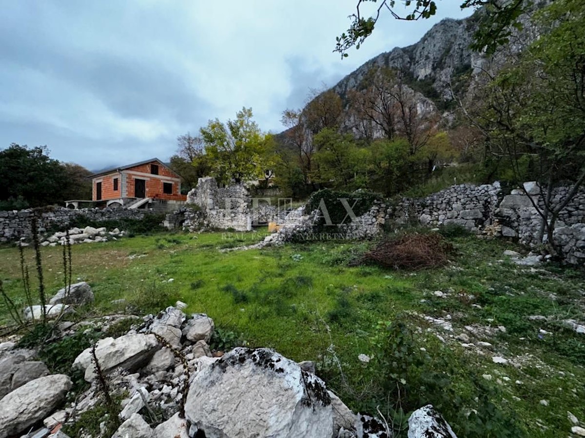 Pozemok Na predaj - PRIMORSKO-GORANSKA  VINODOLSKA OPĆINA 