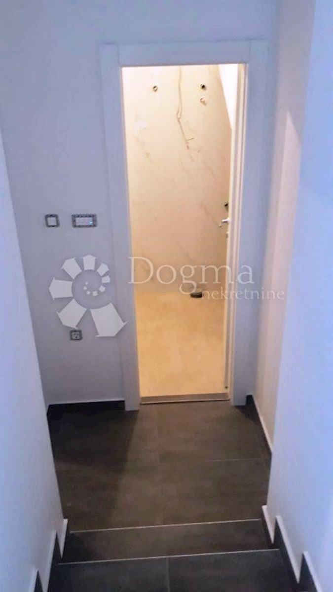 Dům Na prodej - SPLITSKO-DALMATINSKA  PODSTRANA 