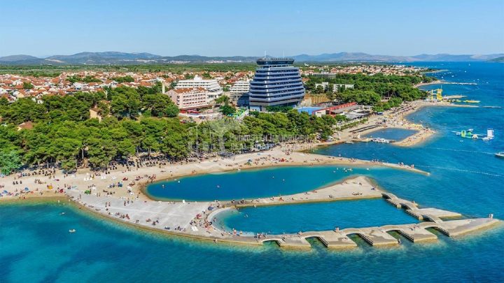 Kuća na prodaju 290 m² – Vodice