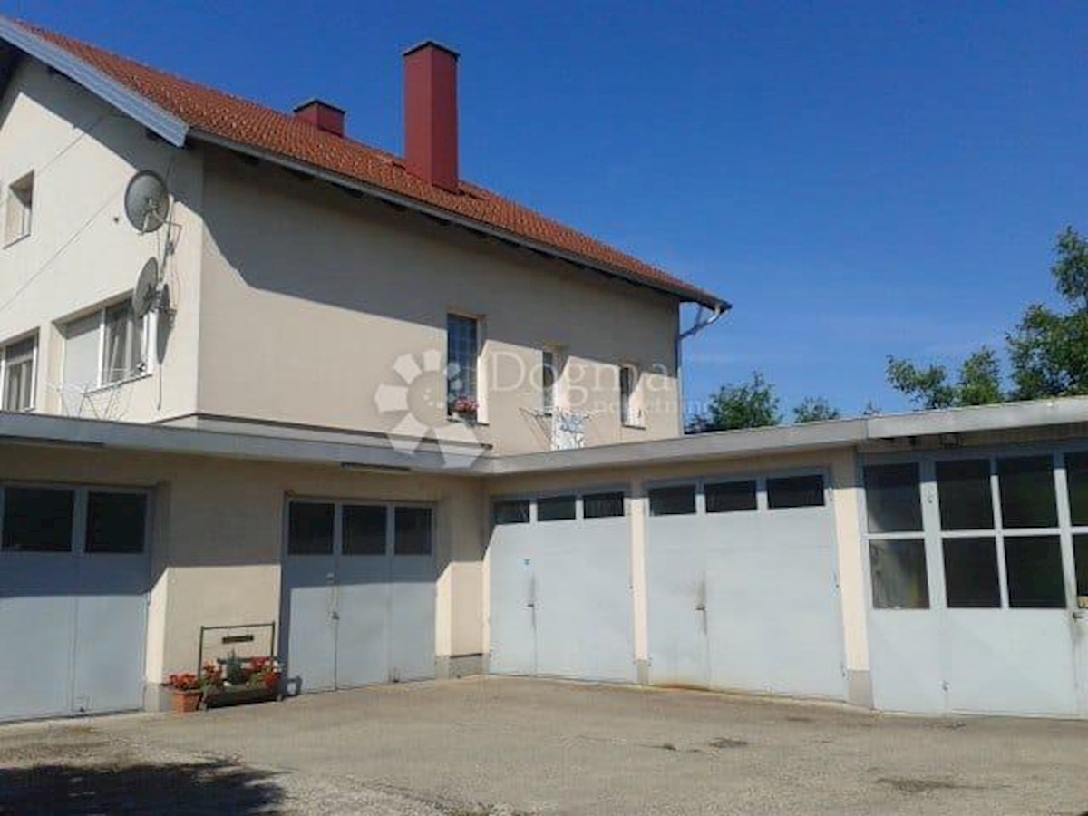 Maison À vendre - GRAD ZAGREB  ZAGREB 
