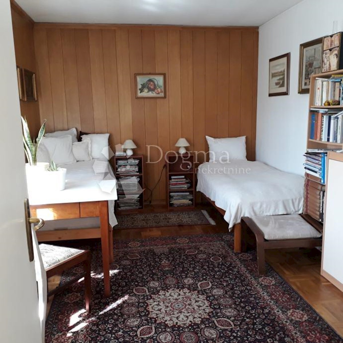 Hiša Naprodaj - GRAD ZAGREB  ZAGREB