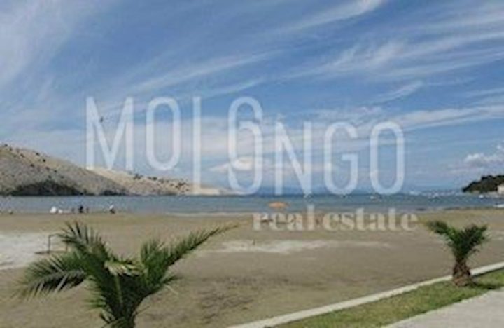Hiša na predaj 338 m² – Lopar