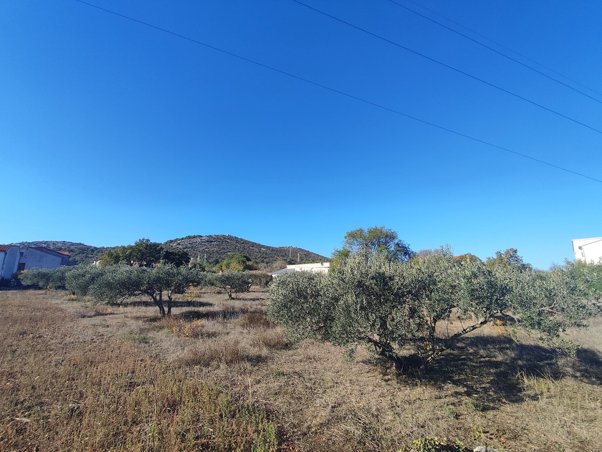 Terreno In vendita - ŠIBENSKO-KNINSKA  ŠIBENIK 