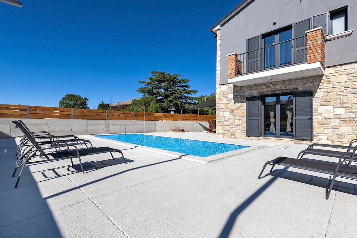 Maison À vendre - Istarska Rovinj - foto 1/32