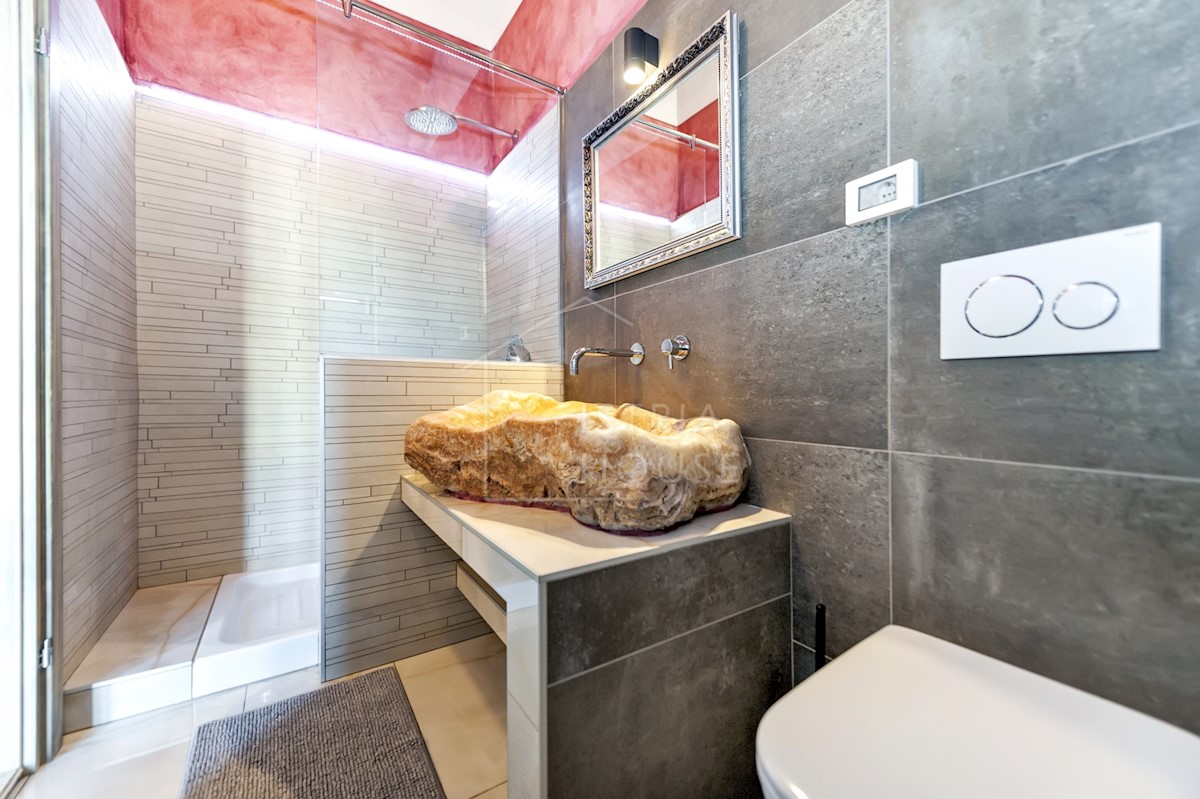 Maison À vendre - ISTARSKA  ROVINJ 