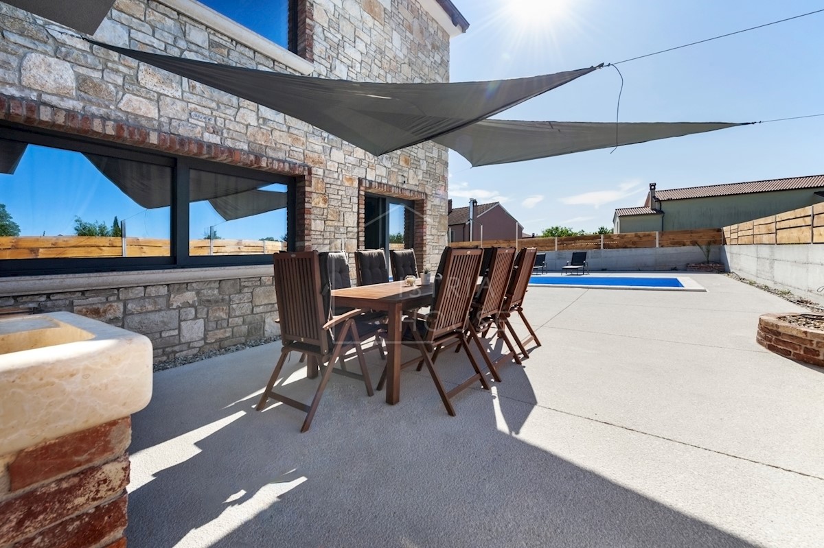Maison À vendre - ISTARSKA  ROVINJ 