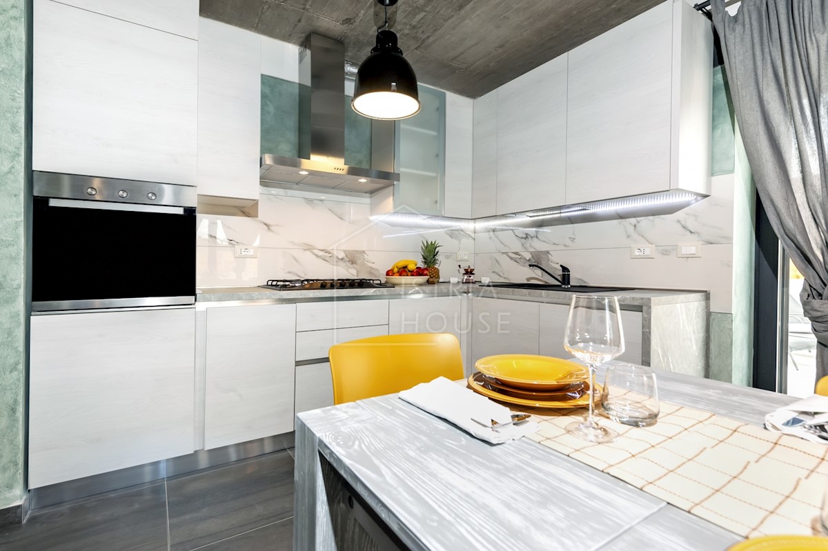 Maison À vendre - ISTARSKA  ROVINJ 
