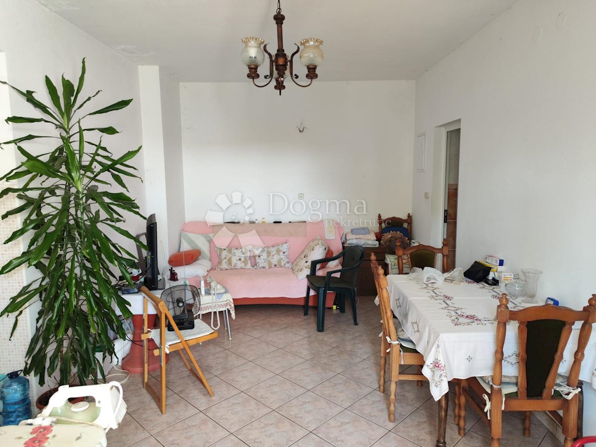 House For sale - ŠIBENSKO-KNINSKA  ROGOZNICA 