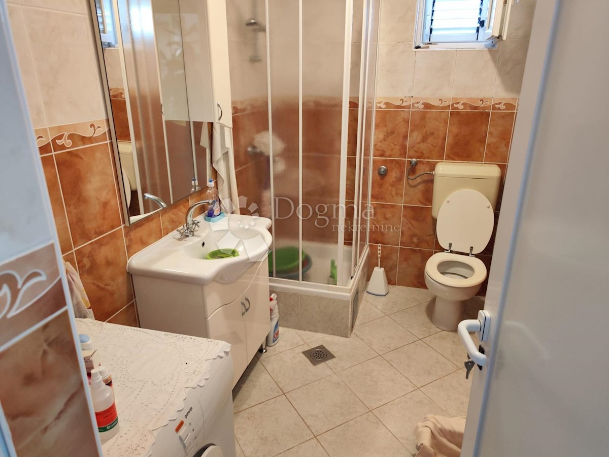 House For sale - ŠIBENSKO-KNINSKA  ROGOZNICA 