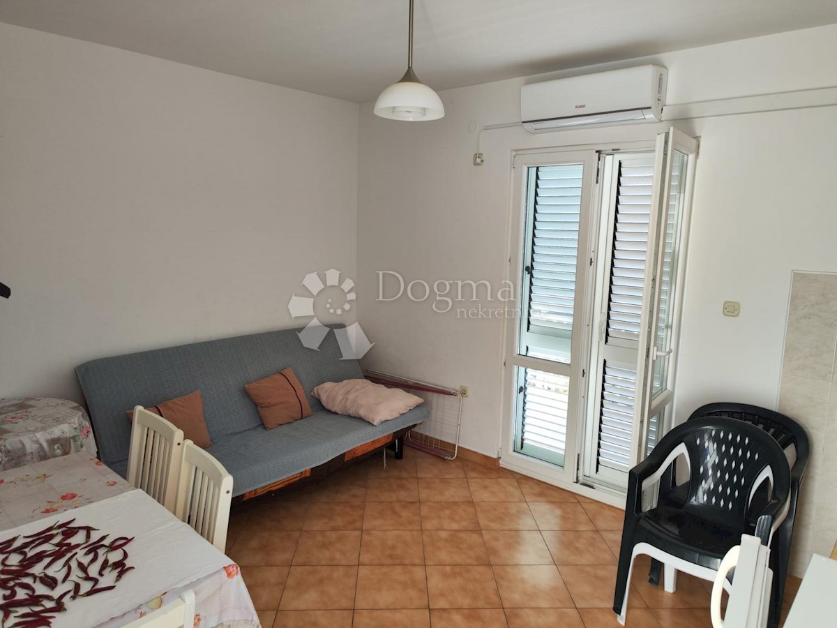 House For sale - ŠIBENSKO-KNINSKA  ROGOZNICA 