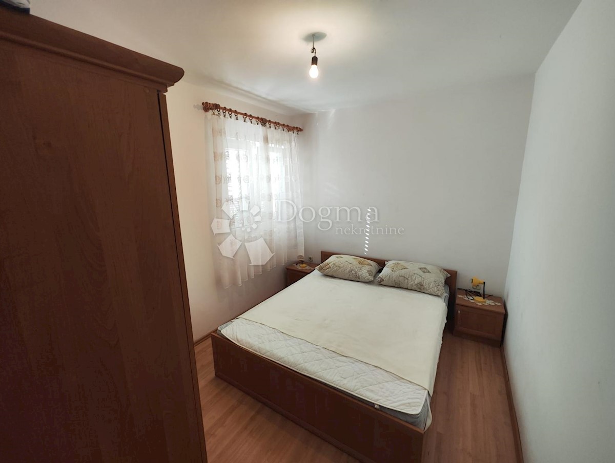 House For sale - ŠIBENSKO-KNINSKA  ROGOZNICA 
