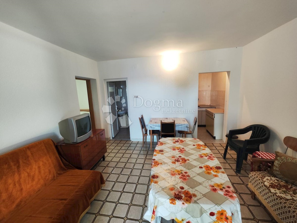 House For sale - ŠIBENSKO-KNINSKA  ROGOZNICA 