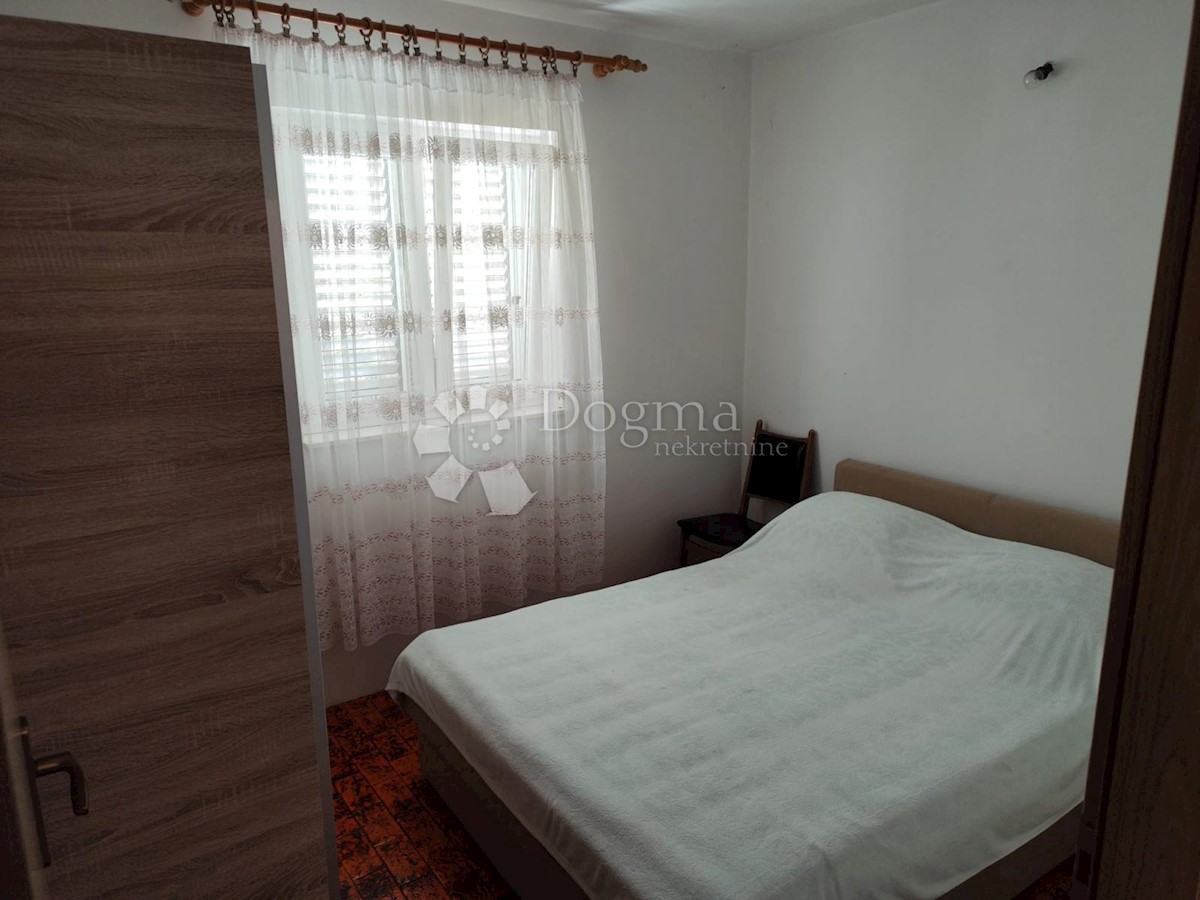 House For sale - ŠIBENSKO-KNINSKA  ROGOZNICA 