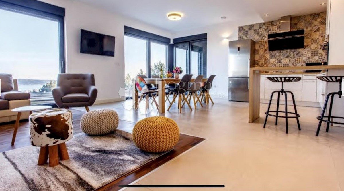 Haus Zu verkaufen - SPLITSKO-DALMATINSKA  KAŠTELA 