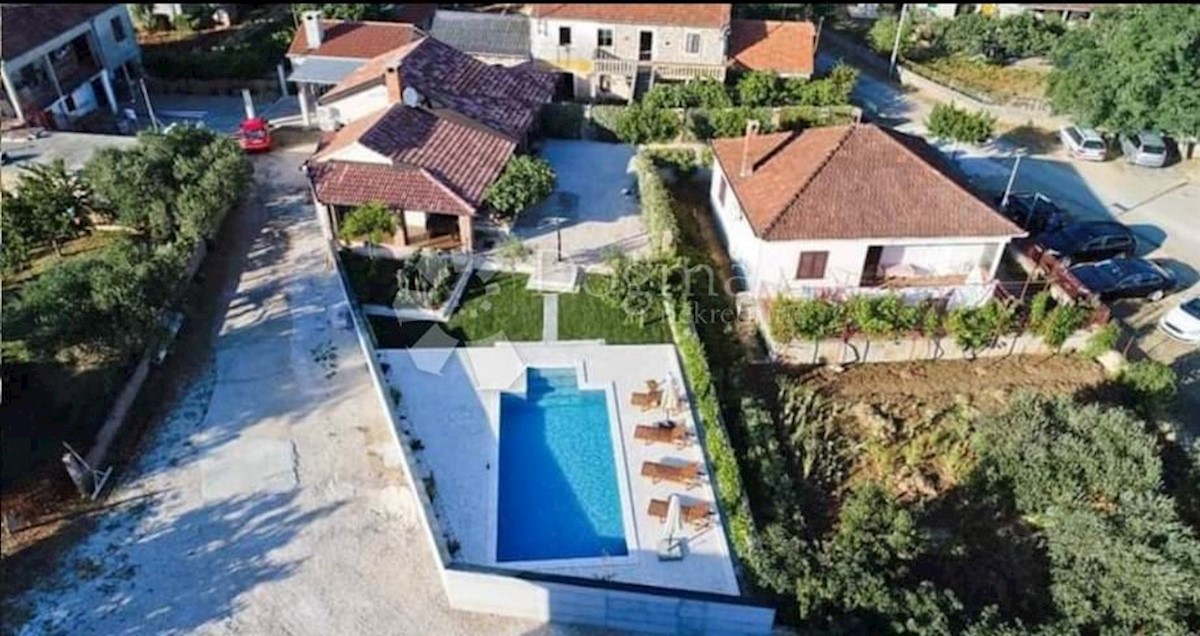 Casa In vendita - ZADARSKA  SUKOŠAN 