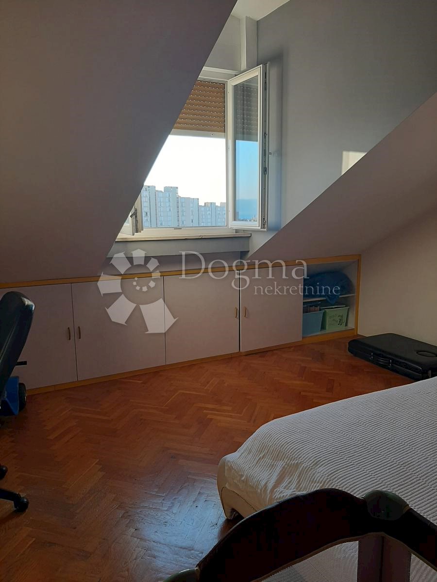 Apartmán Na predaj - SPLITSKO-DALMATINSKA  SPLIT 