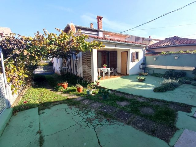 Kuća na prodaju 242 m² – Pula