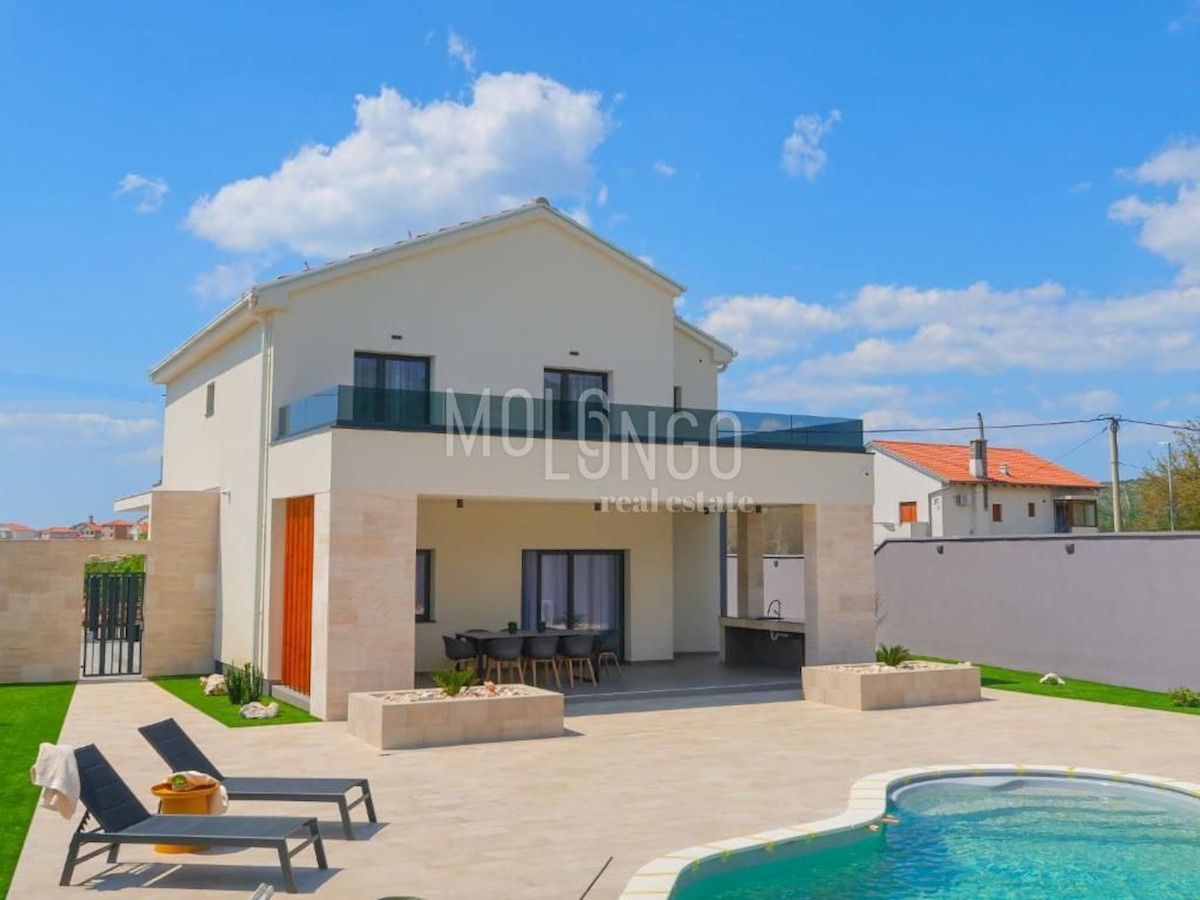 Casa In vendita - PRIMORSKO-GORANSKA  NOVI VINODOLSKI 