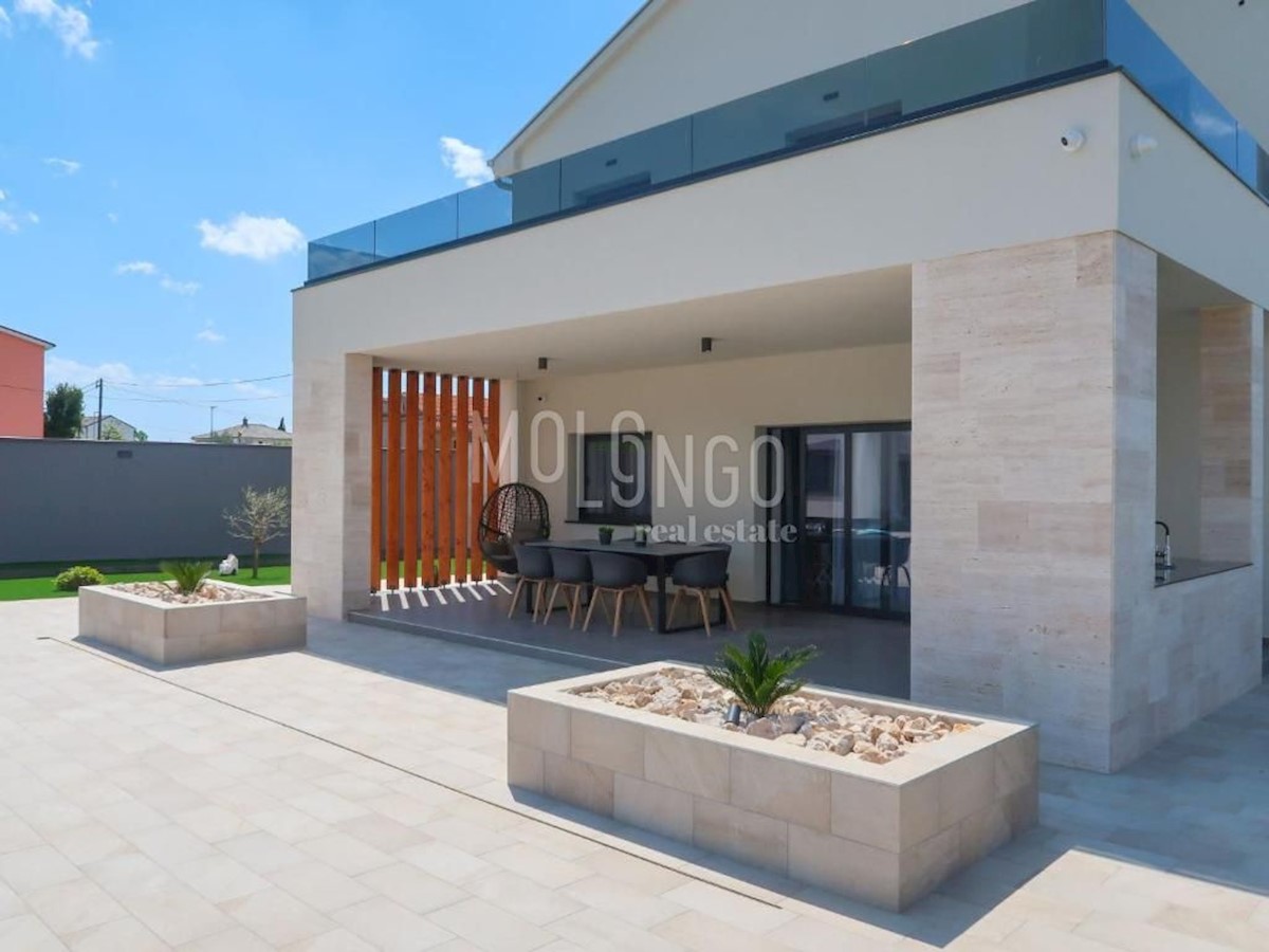 Casa In vendita - PRIMORSKO-GORANSKA  NOVI VINODOLSKI 