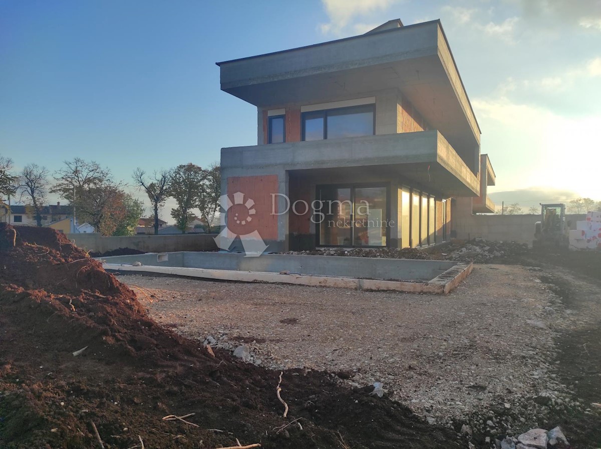 Dom Na predaj - ISTARSKA  MARČANA 