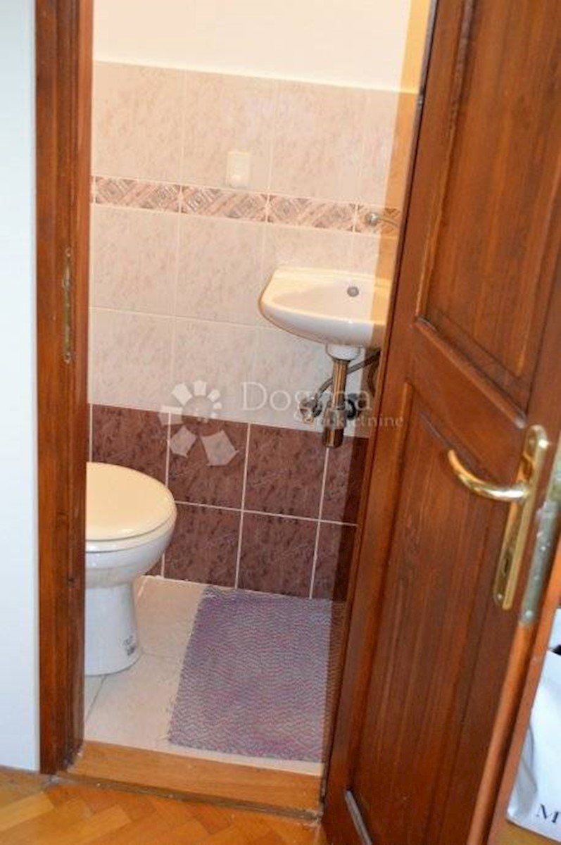 Apartma Naprodaj - GRAD ZAGREB  ZAGREB