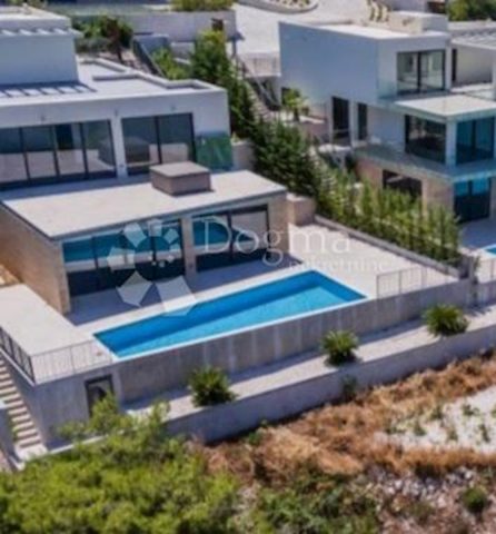 Dům na prodej 349 m² – Okrug Donji