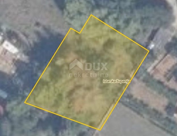 Pozemok na predaj 1930 m² – Pula